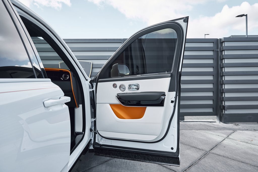 Used 2026 Rolls-Royce Cullinan image 26