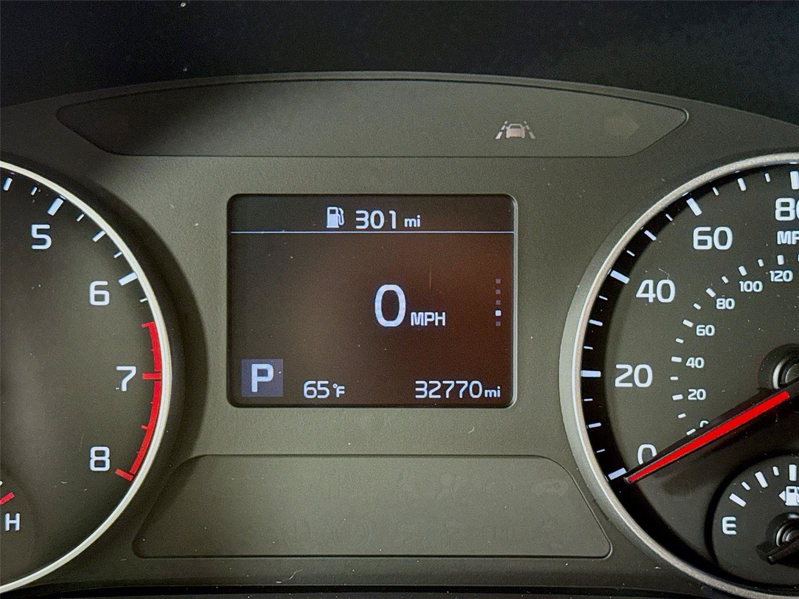 Used 2023 Kia Seltos LX AWD/4WD image 6