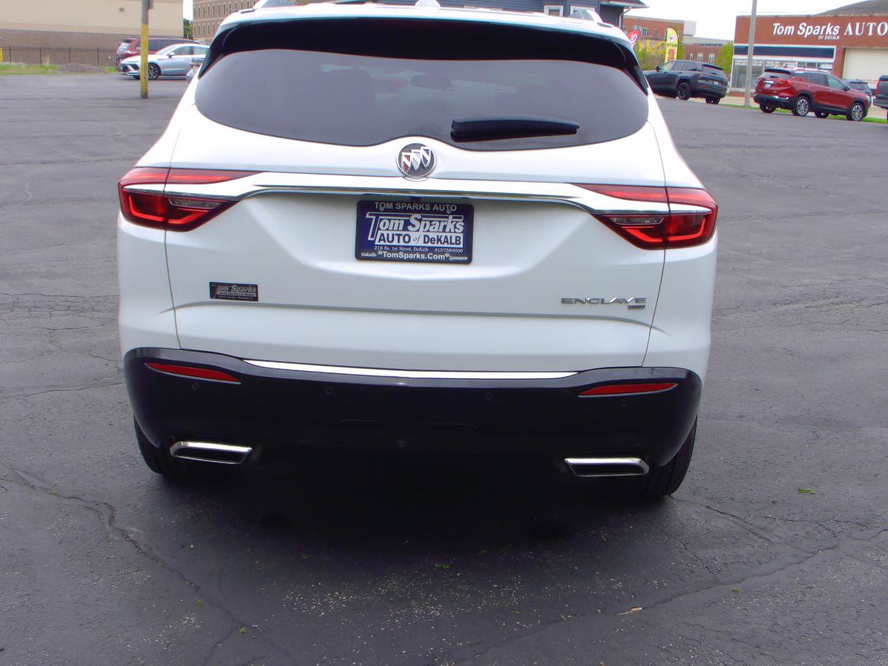 Used 2019 Buick Enclave Essence w/ Trailering Package, 5000 lbs. AWD/4WD image 26
