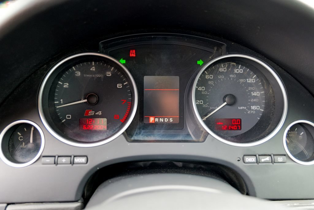 Used 2005 Audi S4 Cabriolet AWD/4WD image 39