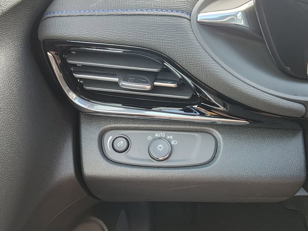 New 2026 Buick Envista Sport Touring w/ Convenience I Package image 18