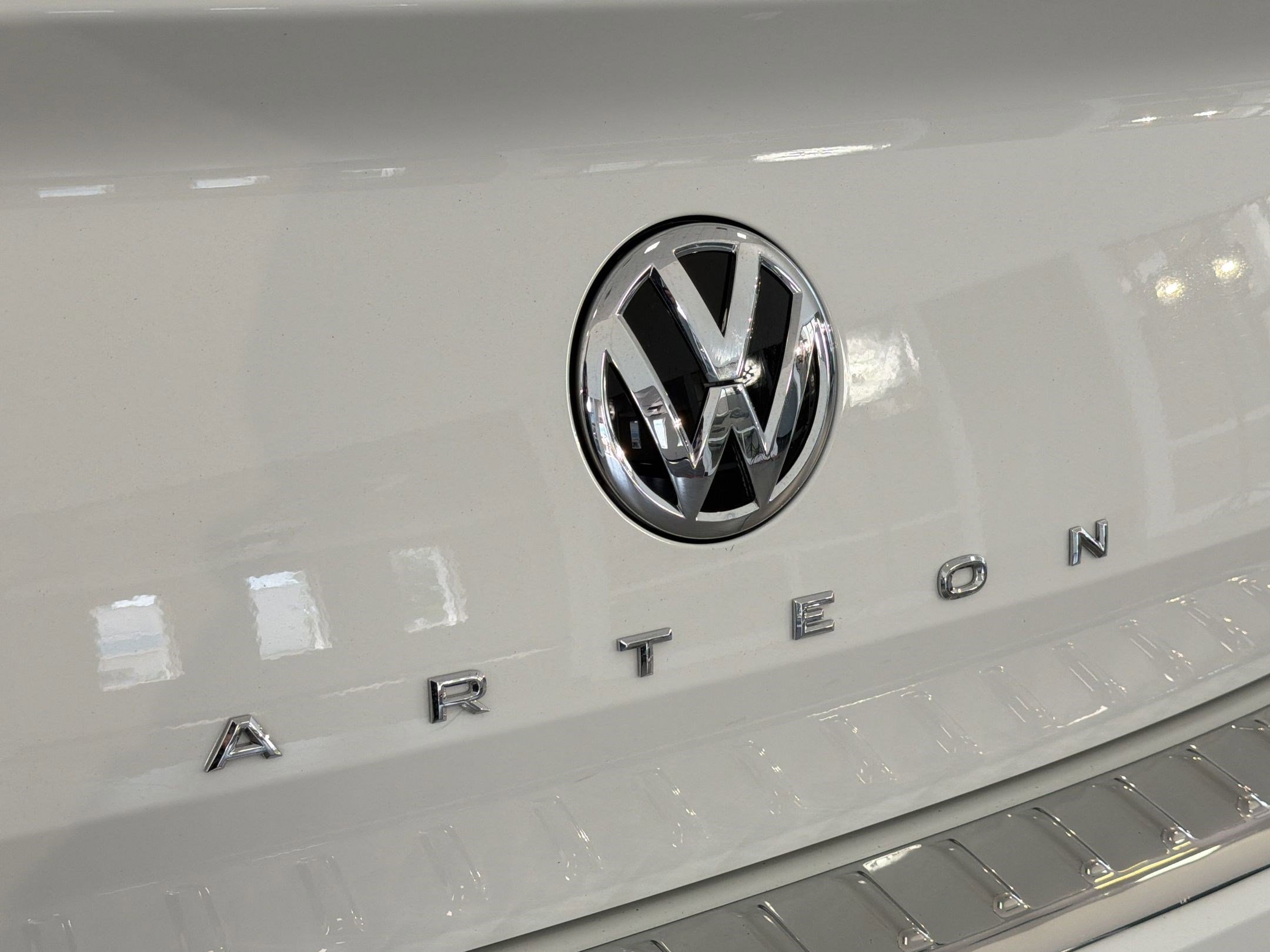 Used 2019 Volkswagen Arteon SEL image 36