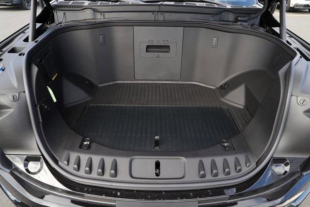 New 2025 Ford F150 Lightning Platinum image 9