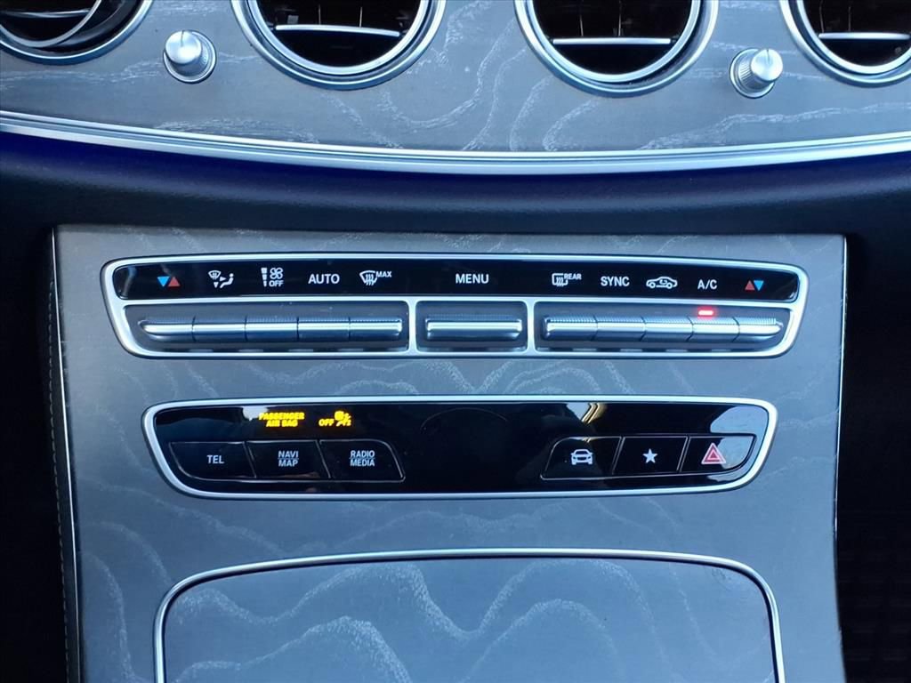 Certified 2021 Mercedes-Benz E 350 4MATIC Sedan image 14