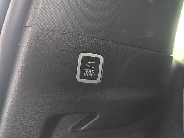 Used 2024 Jeep Wagoneer L Series II w/ Flexible Seating Group image 47