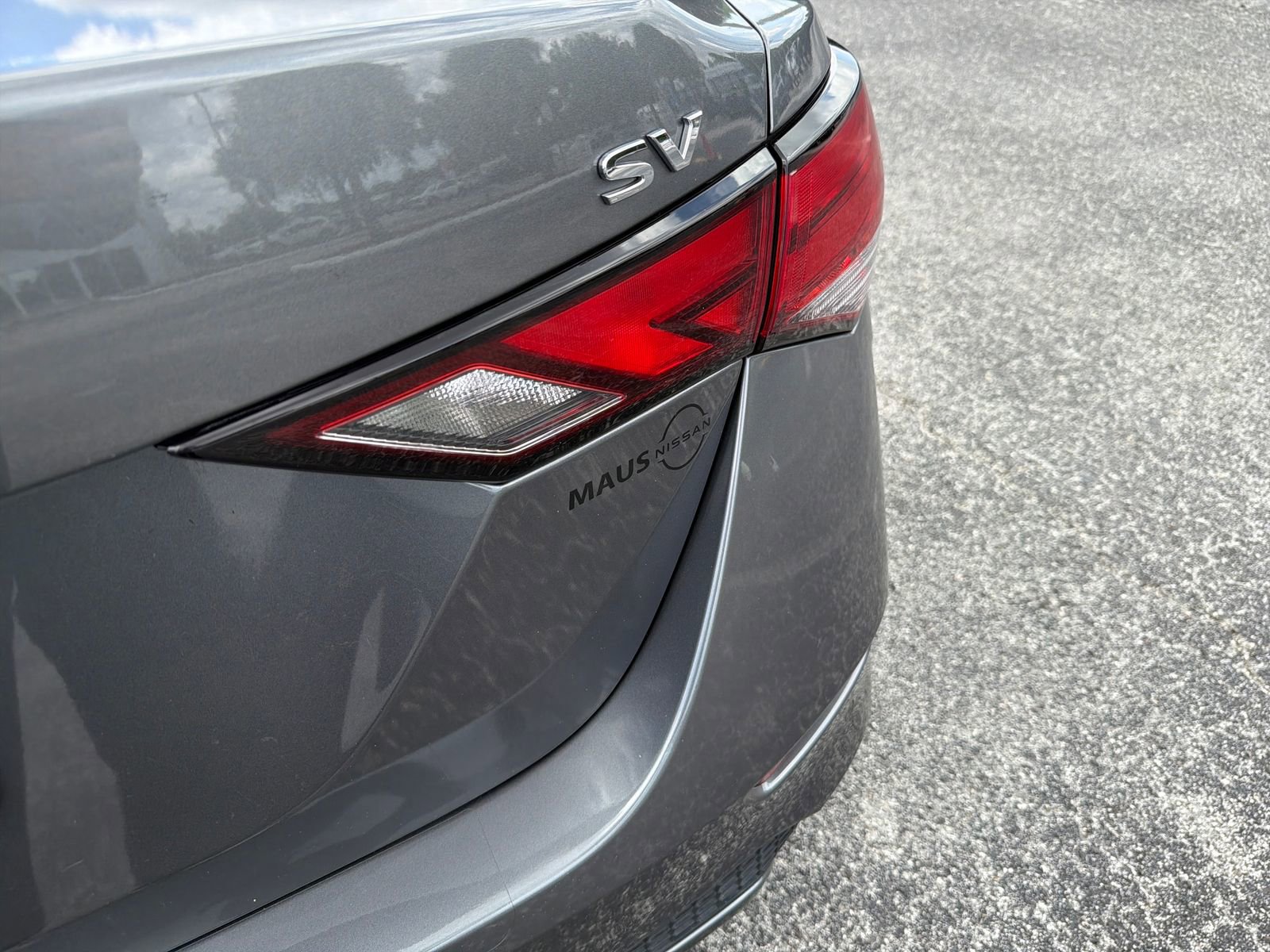 Certified 2020 Nissan Sentra SV FWD image 33