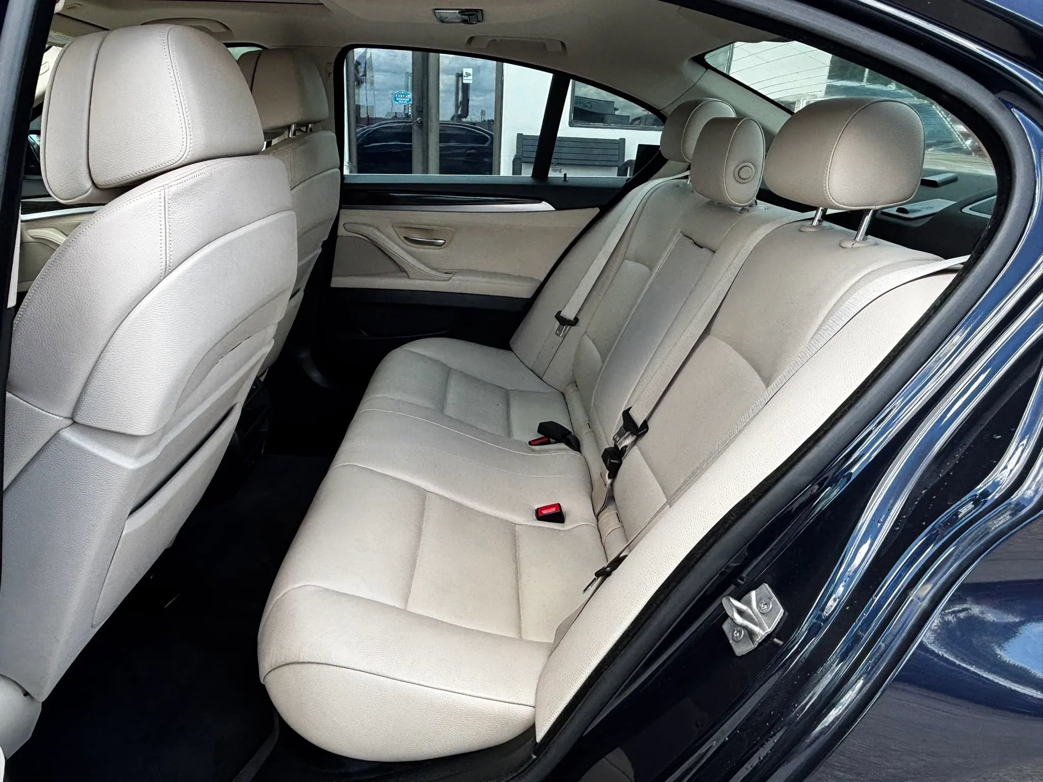 Used 2013 BMW 550i xDrive Sedan AWD/4WD image 20
