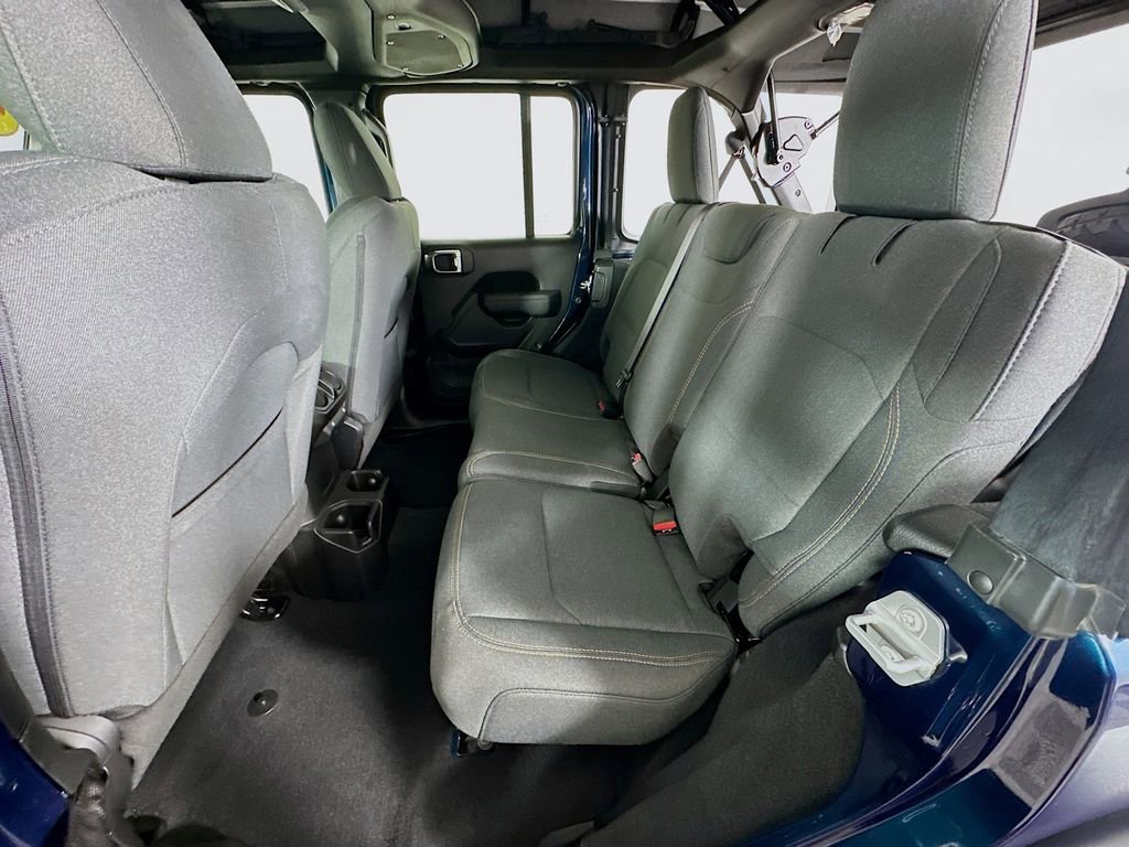 Certified 2025 Jeep Wrangler Sport image 34