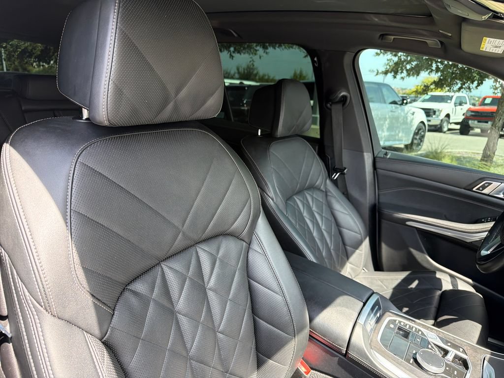 Used 2024 BMW X5 xDrive40i AWD/4WD image 38