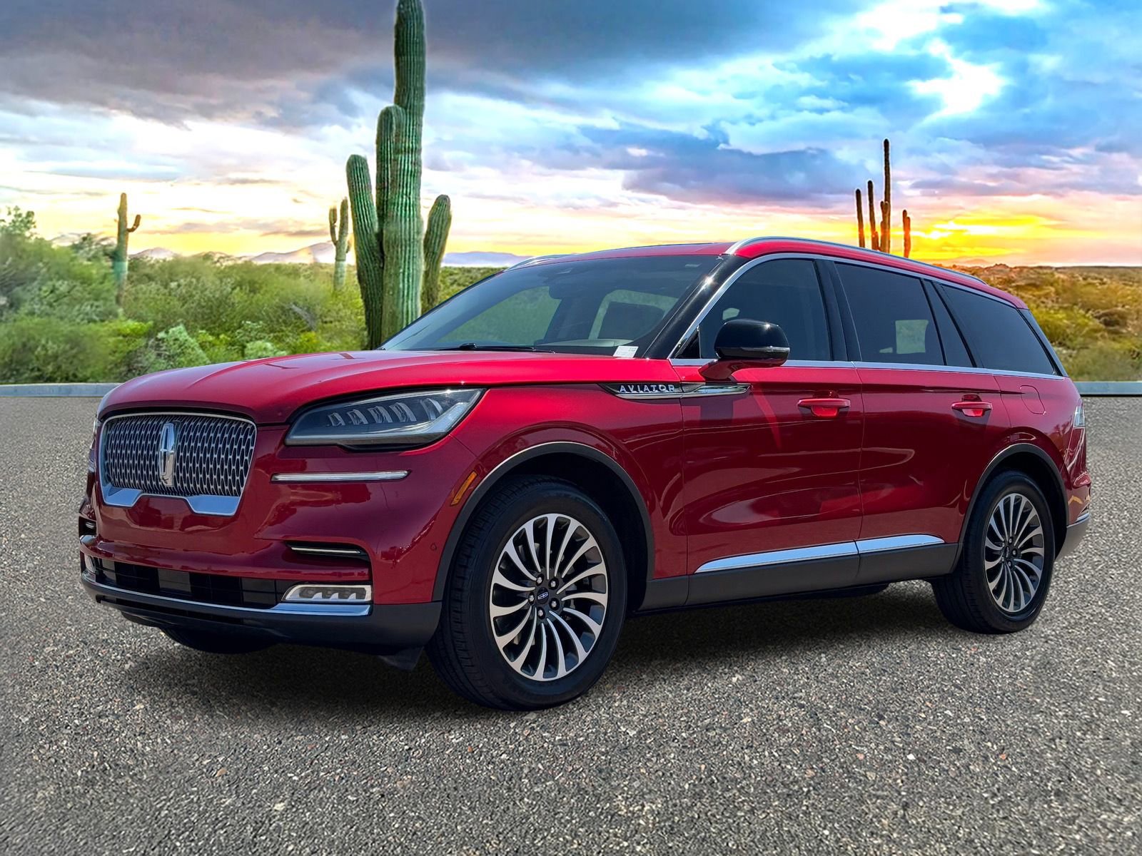 Used 2020 Lincoln Aviator Reserve w/ Equipment Group 201A AWD/4WD image 2