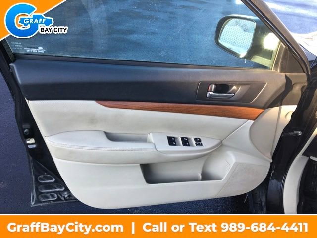 Used 2014 Subaru Outback 2.5i Limited w/ Moonroof Package image 10