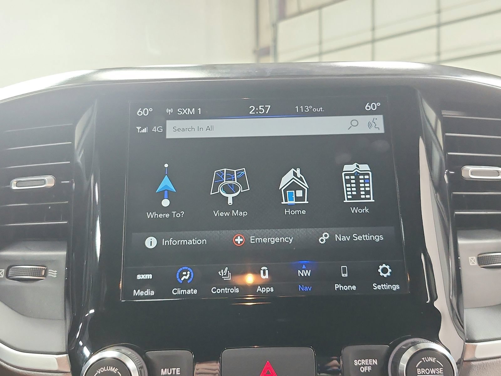 Used 2020 RAM 1500 Big Horn AWD/4WD image 30