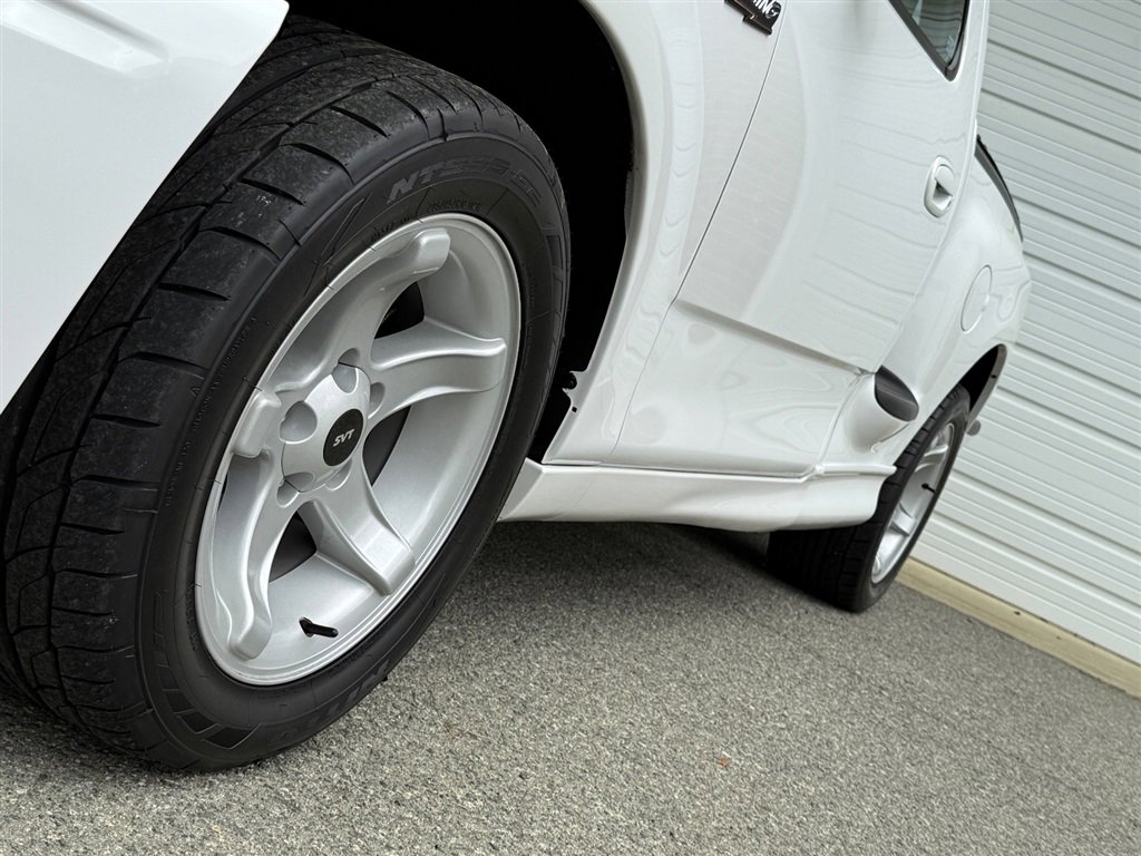 Used 1999 Ford F150 Lightning image 15