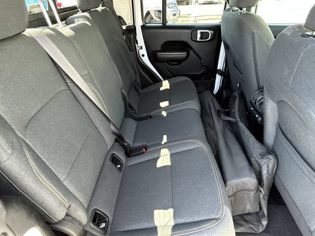Certified 2025 Jeep Gladiator Sport AWD/4WD image 14