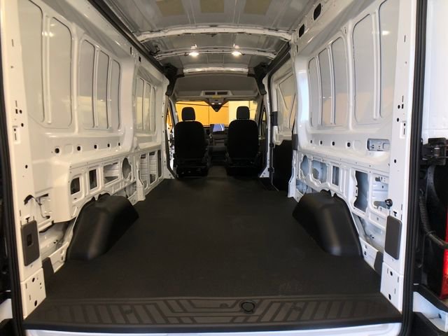 New 2026 Ford Transit 250 148 Medium Roof image 20