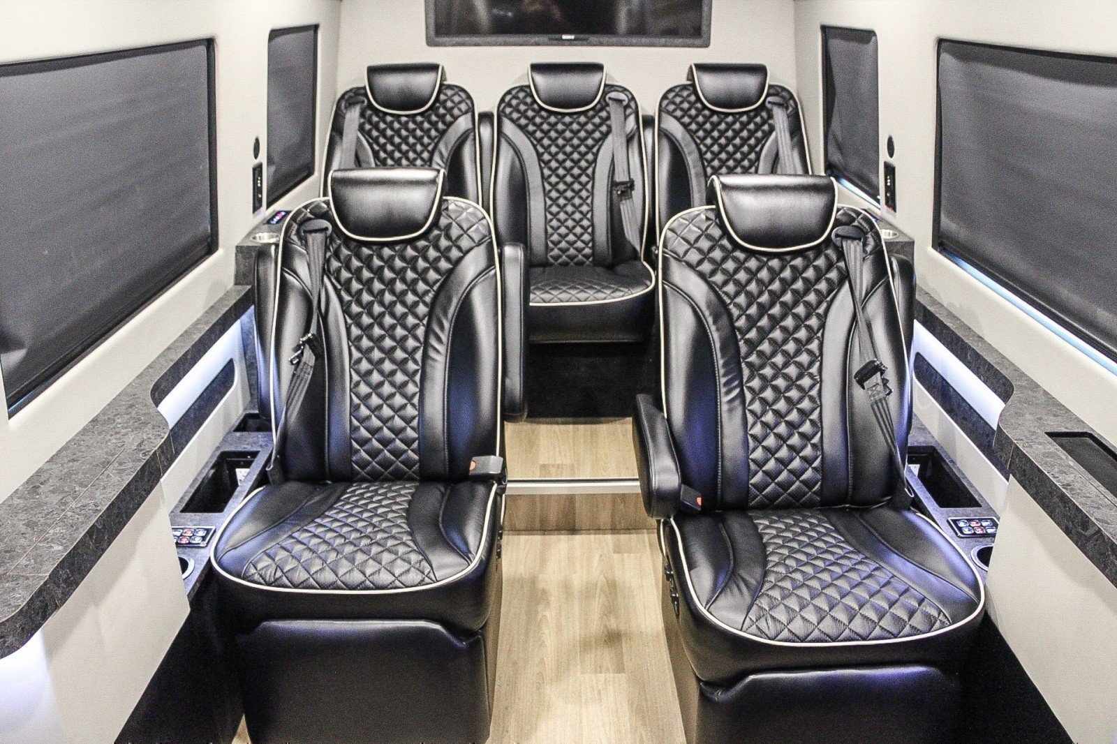 Used 2017 Mercedes-Benz Sprinter 3500 image 16