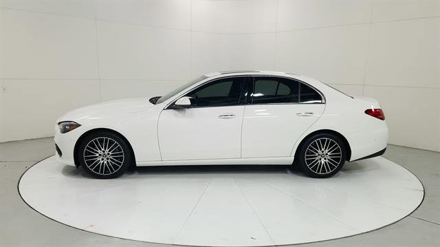 Used 2024 Mercedes-Benz C 300 4MATIC Sedan image 5