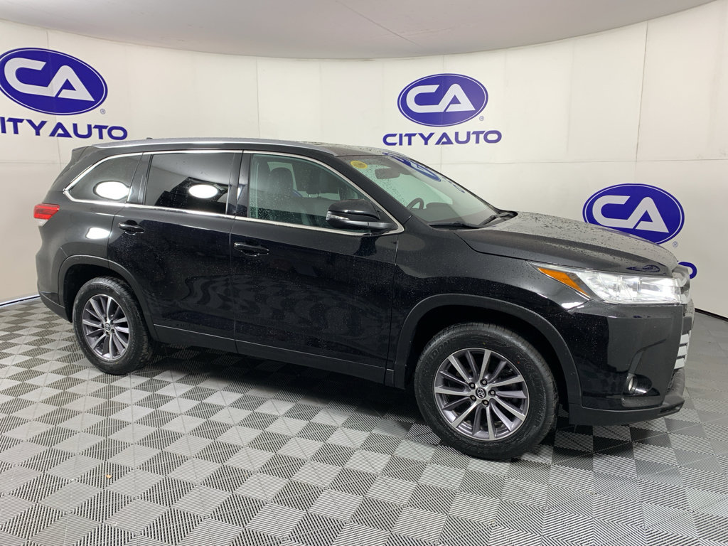 Used 2019 Toyota Highlander XLE