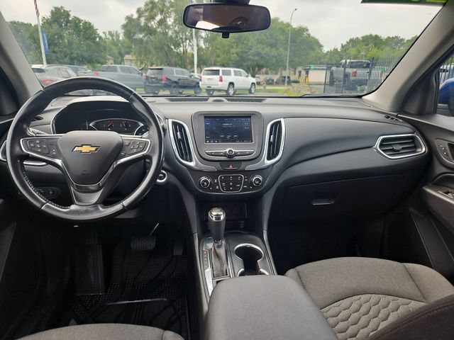 Used 2020 Chevrolet Equinox LT w/ Driver Convenience Package FWD image 13