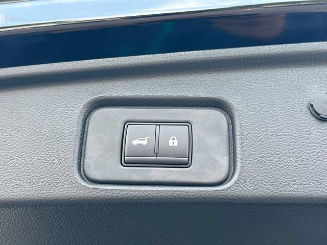New 2026 Nissan Pathfinder Platinum w/ Cargo Package AWD/4WD image 18