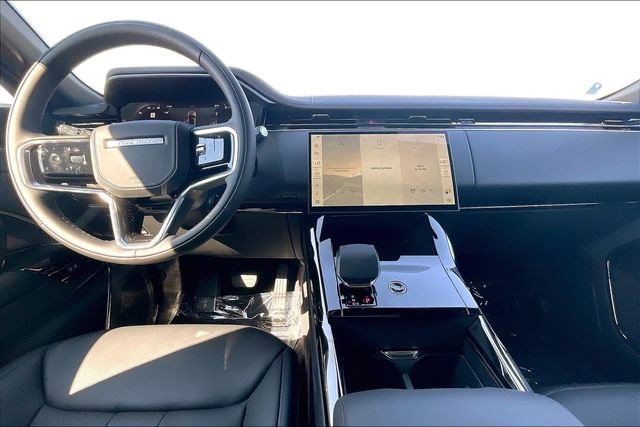 New 2025 Land Rover Range Rover Sport SE image 5