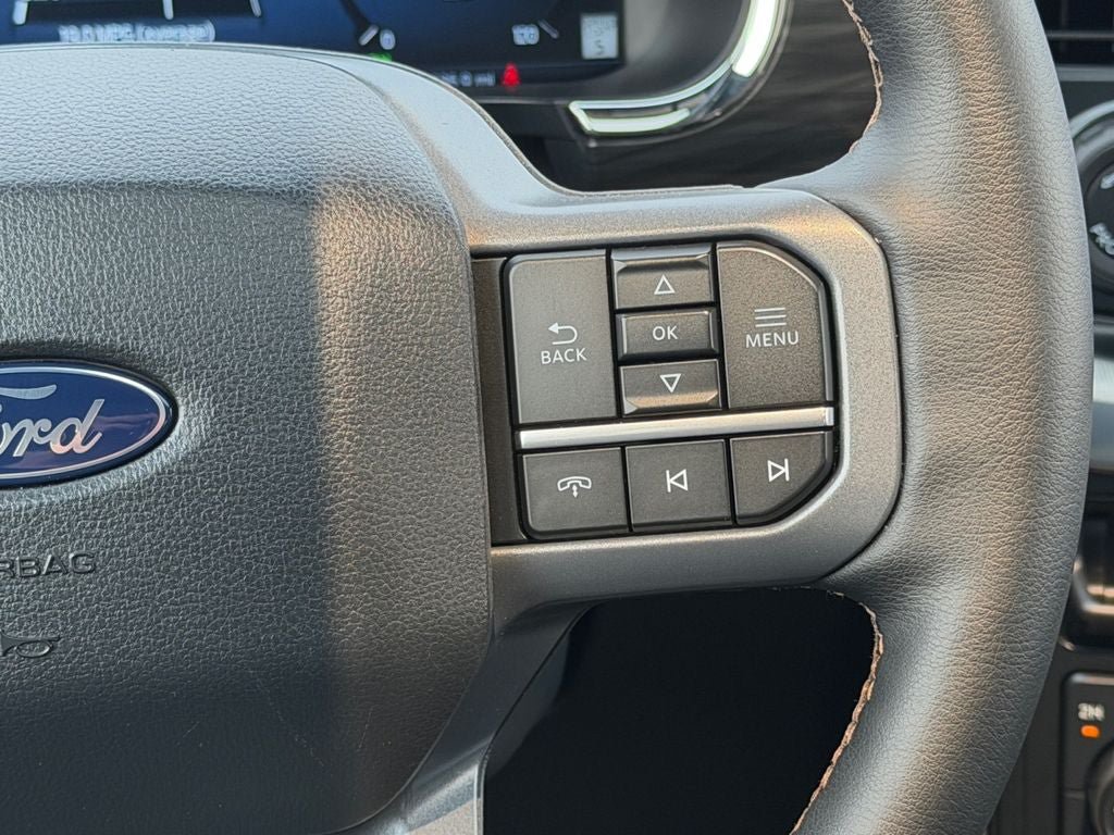 Used 2025 Ford F150 Lariat w/ FX4 Off-Road Package AWD/4WD image 24