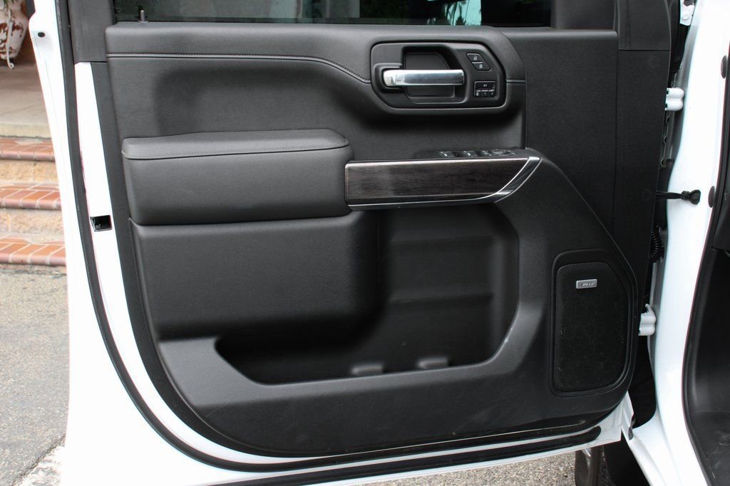 Used 2023 Chevrolet Silverado 3500 LTZ w/ LTZ Convenience Package AWD/4WD image 17