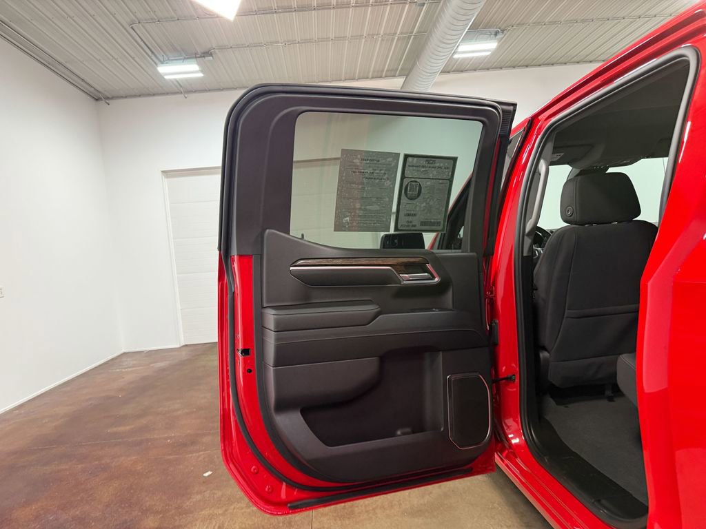 Used 2024 GMC Sierra 1500 Elevation image 47