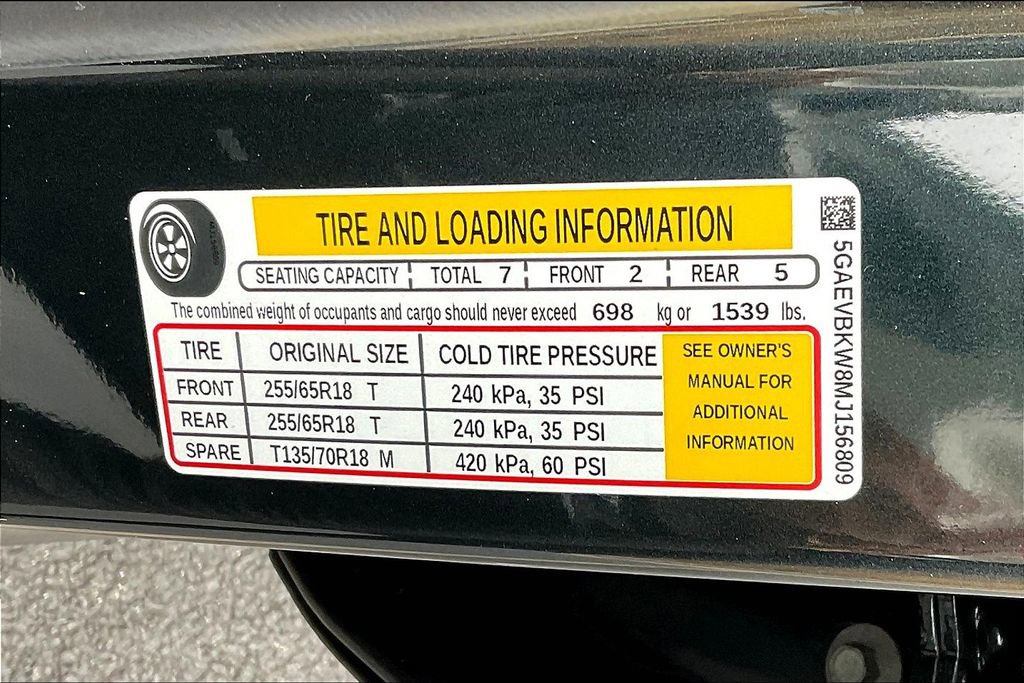 Used 2021 Buick Enclave Premium w/ LPO, Cargo Package image 35