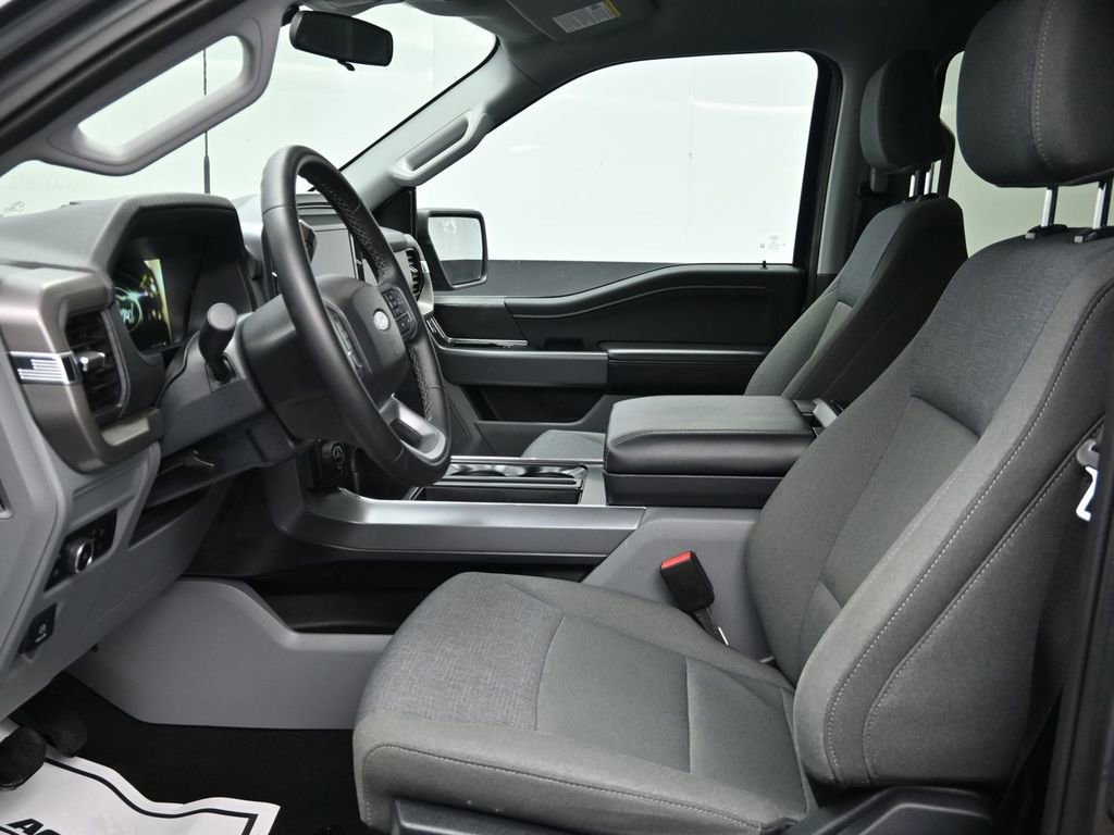 Used 2025 Ford F150 XLT w/ Equipment Group 301A Standard image 10