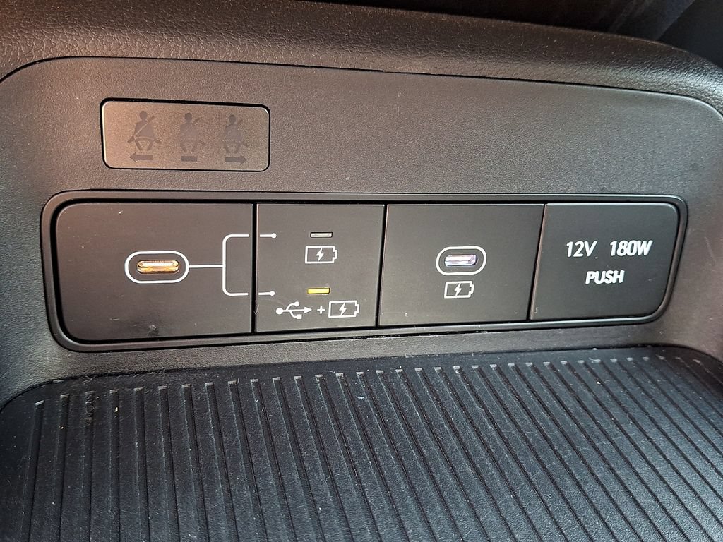 Certified 2024 Hyundai Kona SEL AWD/4WD image 24