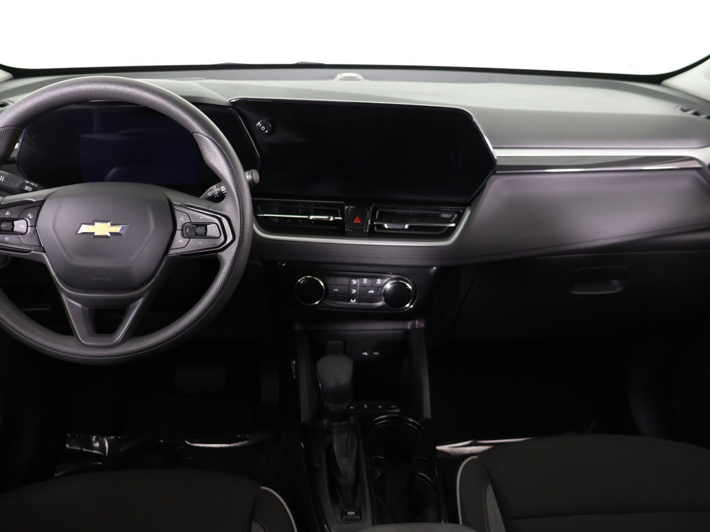Used 2025 Chevrolet TrailBlazer LT AWD/4WD image 32