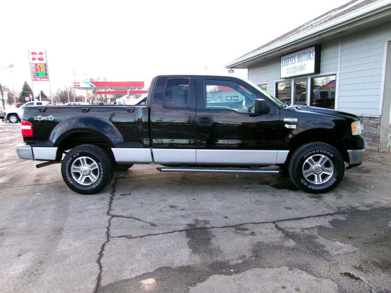 Used 2006 Ford F150 XLT image 1