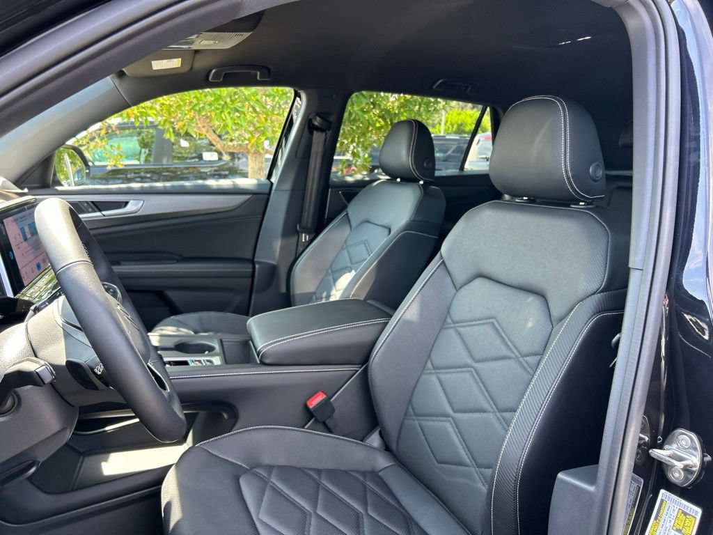 New 2026 Volkswagen Atlas Cross Sport SE FWD image 20