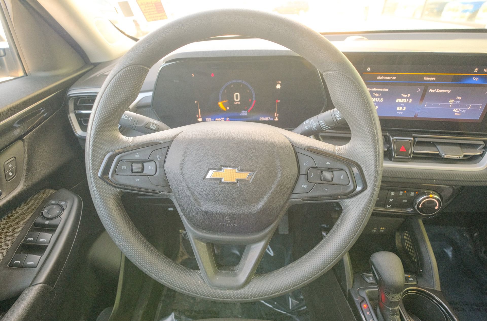 Used 2025 Chevrolet TrailBlazer LT image 34