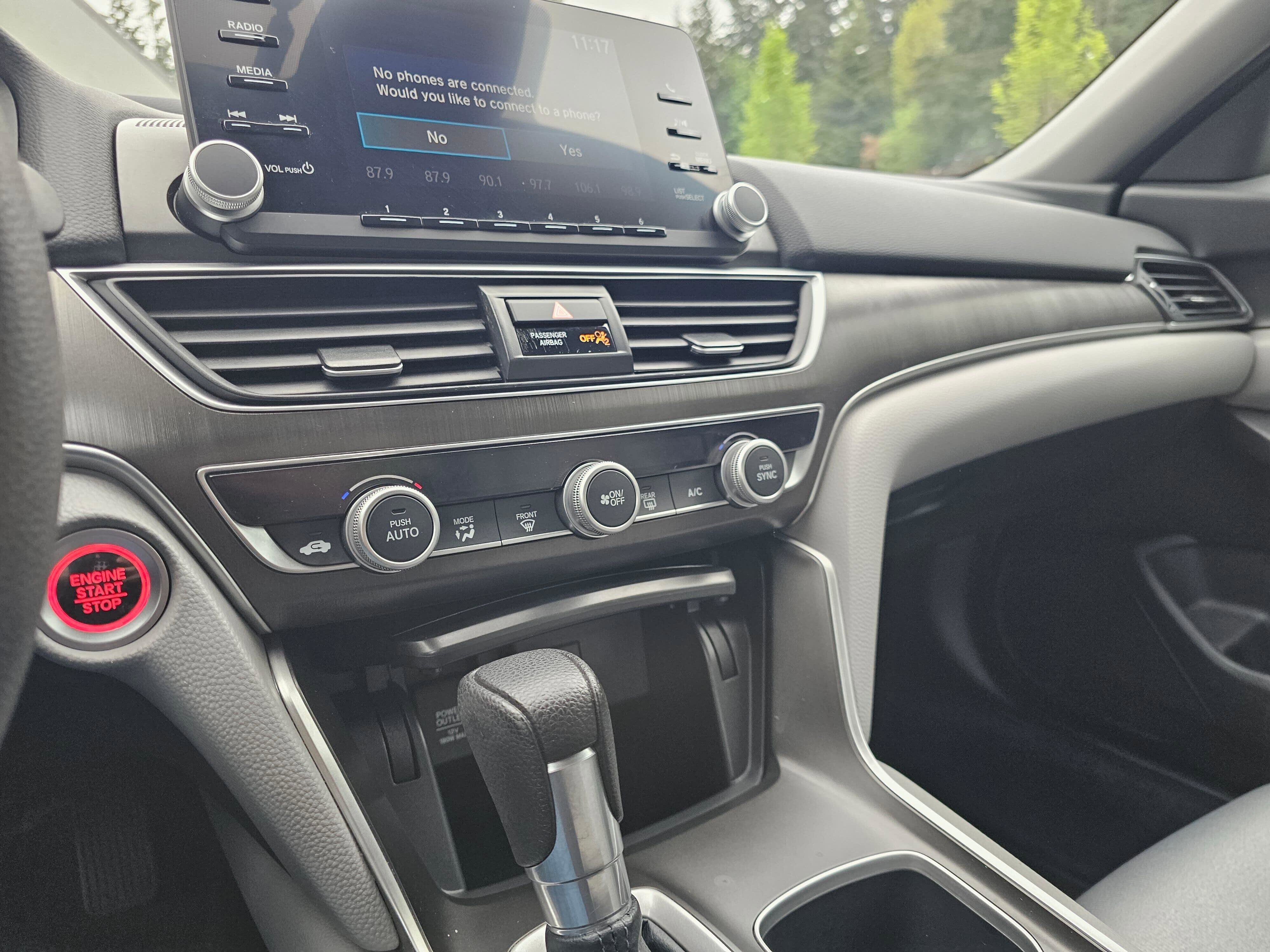 Used 2019 Honda Accord LX image 26