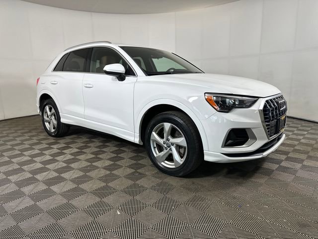 Used 2020 Audi Q3 2.0T Premium image 2