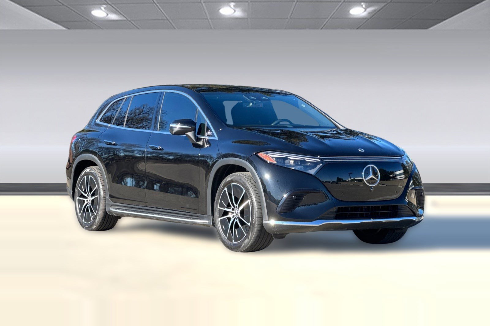 Certified 2023 Mercedes-Benz EQS 450+ SUV image 6