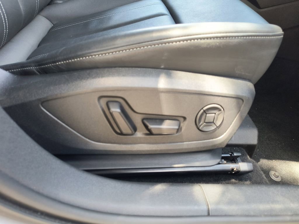 Used 2024 Audi A3 2.0T Premium image 31