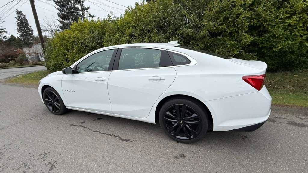 Used 2023 Chevrolet Malibu LT FWD image 8