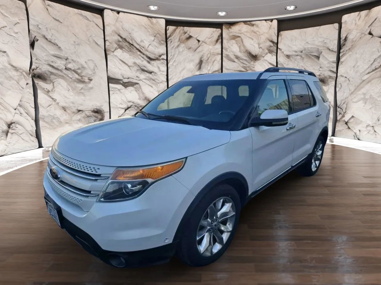 Used 2013 Ford Explorer Limited image 1