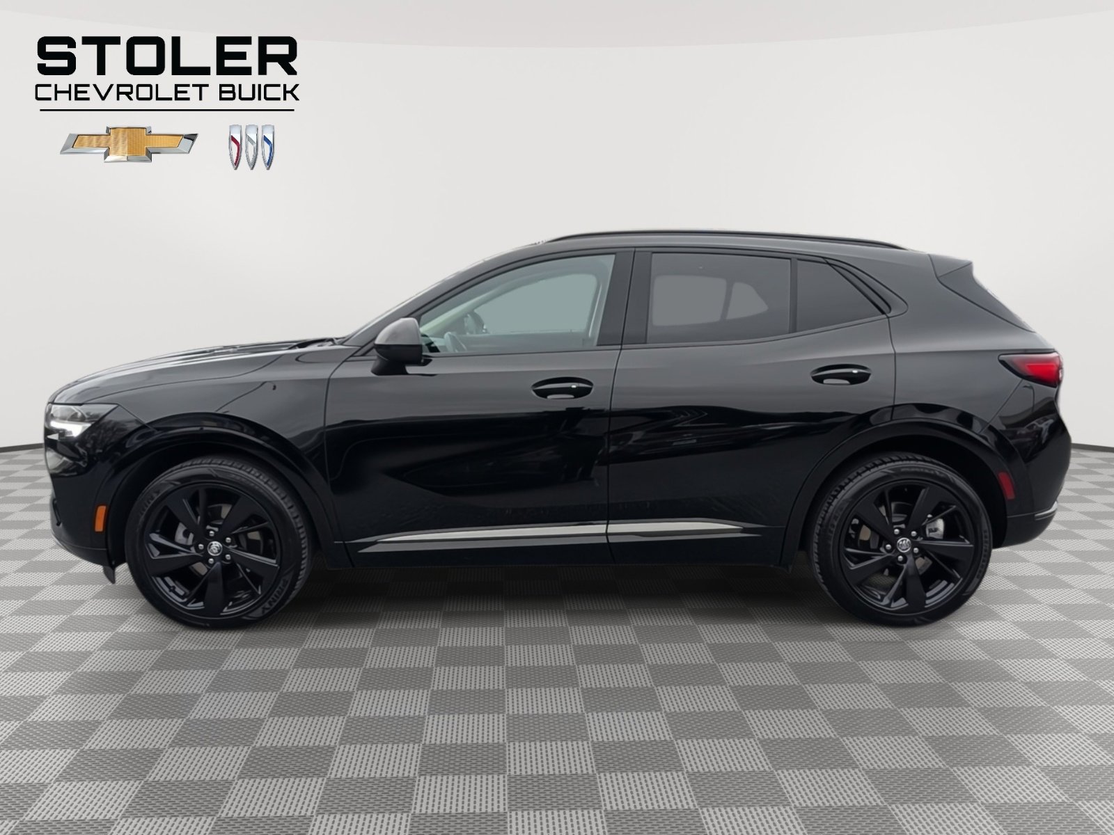 Used 2023 Buick Envision Essence w/ Sport Touring Package image 2