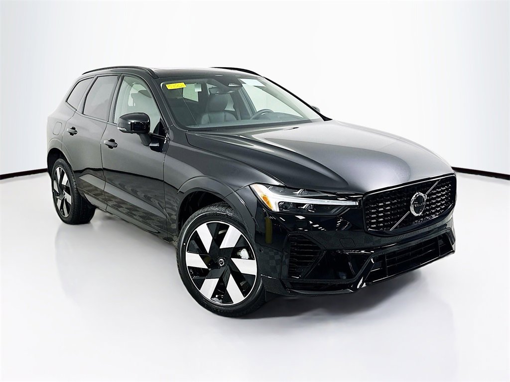 Used 2025 Volvo XC60 T8 Plus w/ Climate Package