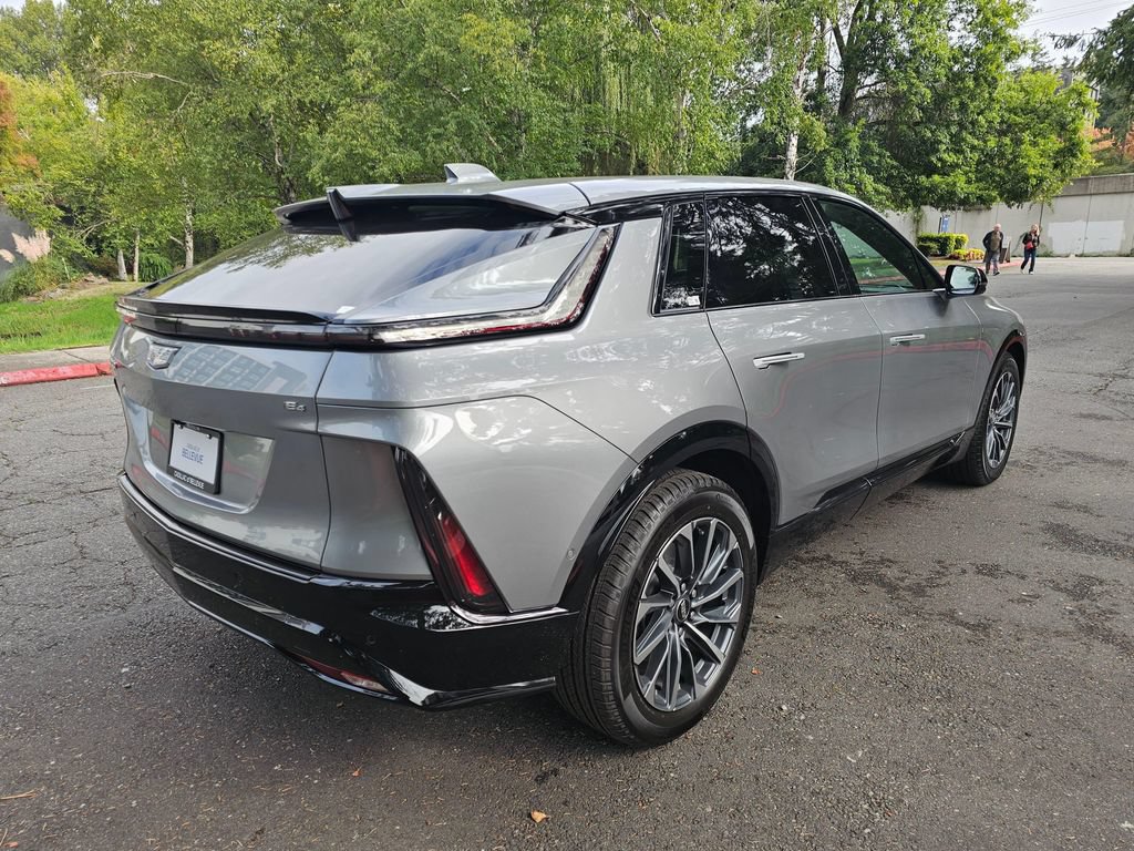 New 2027 Cadillac Lyriq Sport AWD/4WD image 6