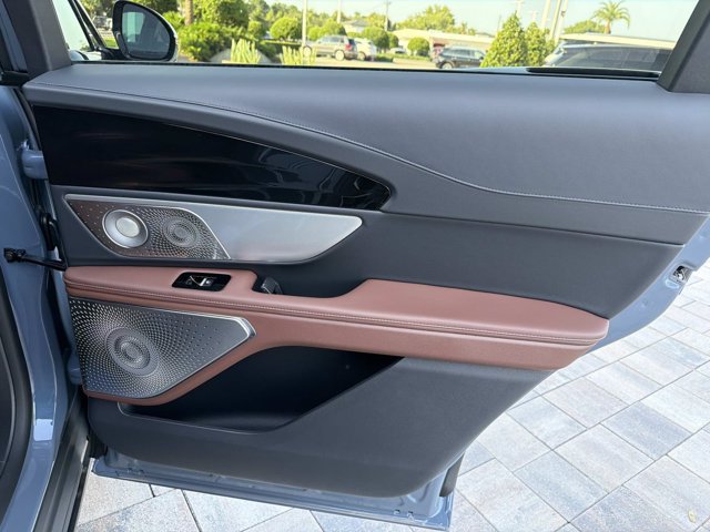 New 2026 Lincoln Nautilus Reserve AWD/4WD image 20