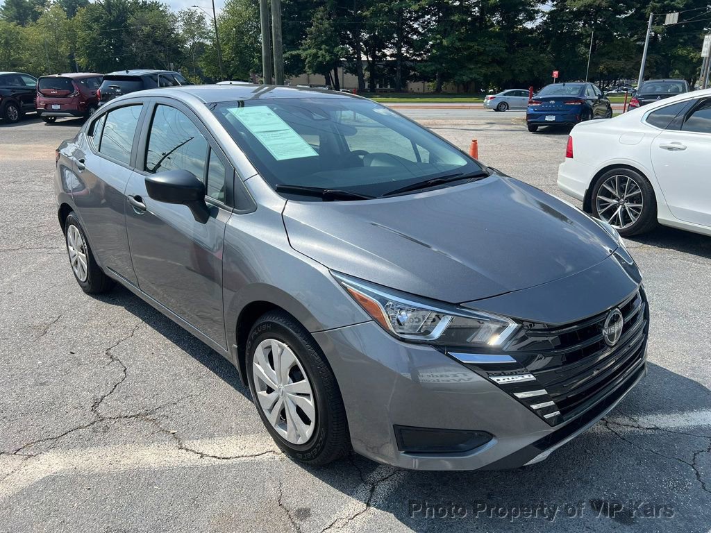 Used 2024 Nissan Versa S image 3