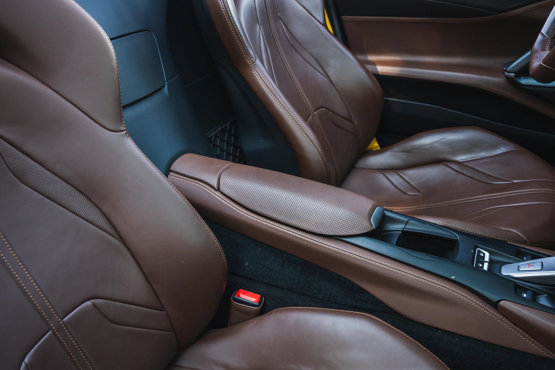 Used 2021 Ferrari 812 GTS RWD image 80