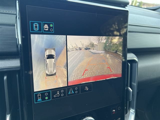 Used 2024 GMC Acadia AT4 w/ LPO, Floor Liner Package AWD/4WD image 21