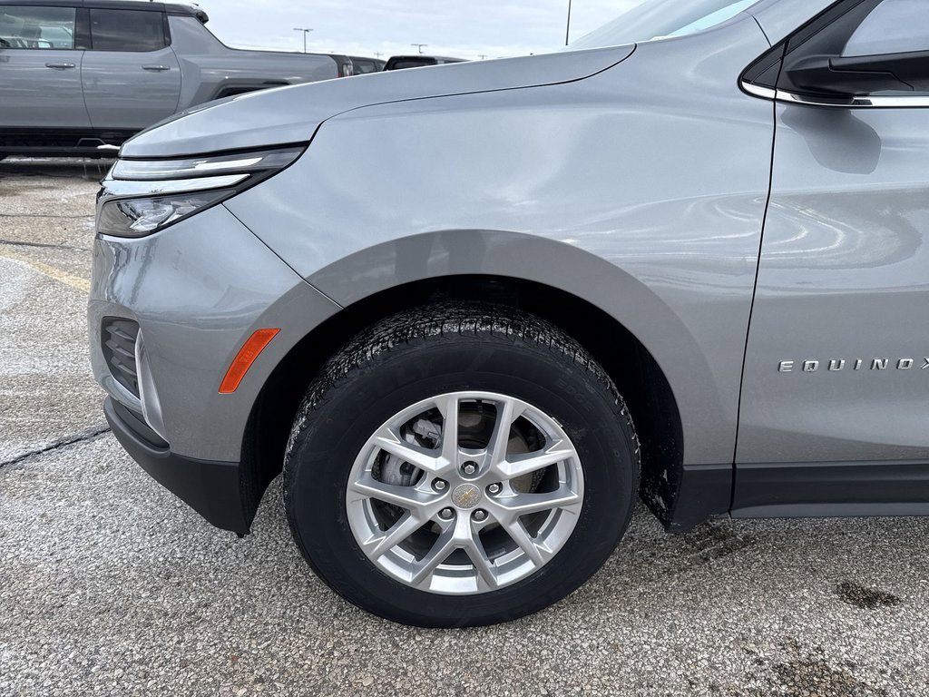 Certified 2024 Chevrolet Equinox LT image 2