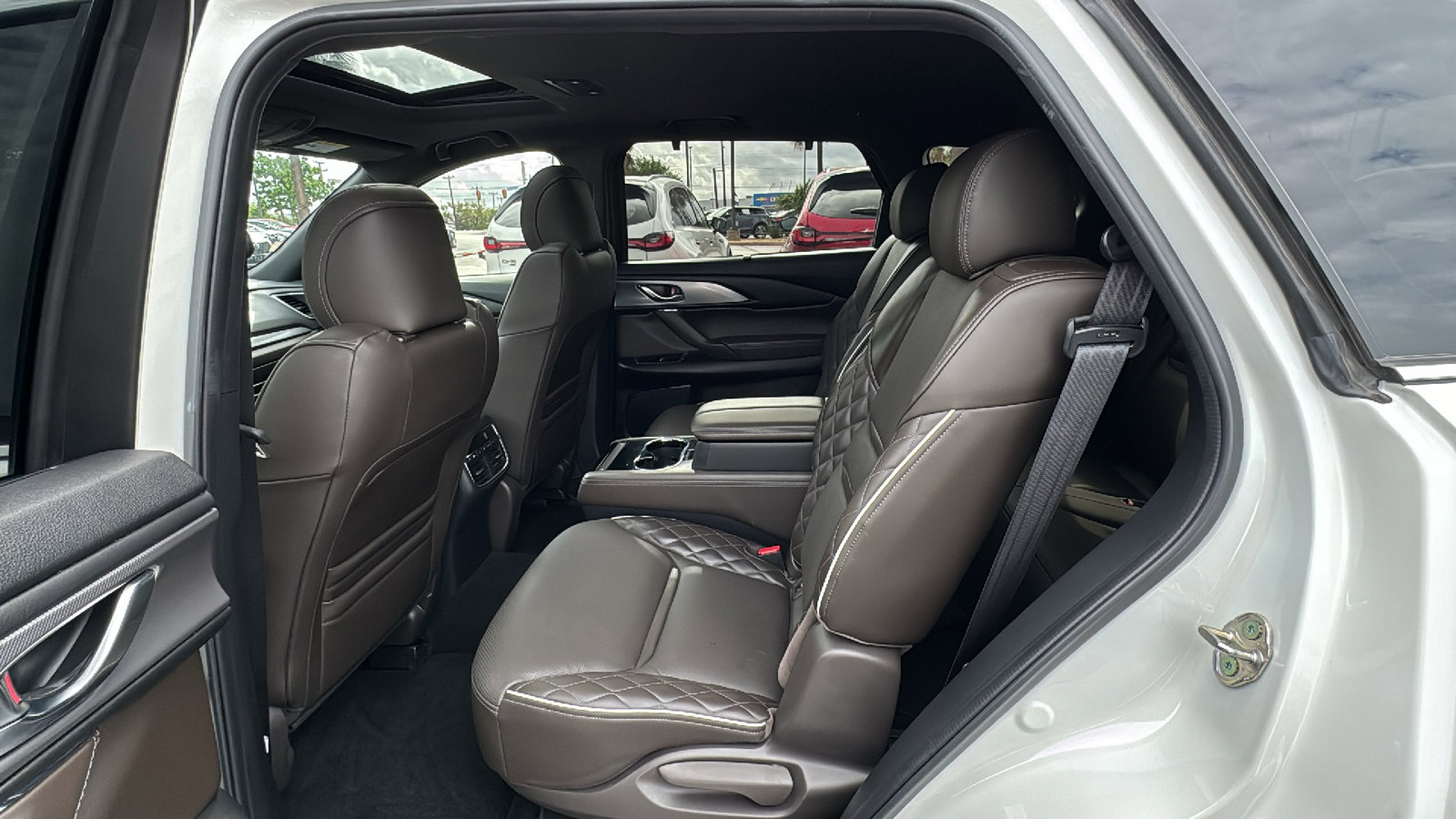 Used 2022 MAZDA CX-9 Signature image 16